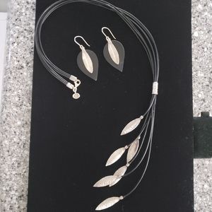 Silpada Set Layered Leaf Leather & Silver Necklace N3224 with Earrings W3274
